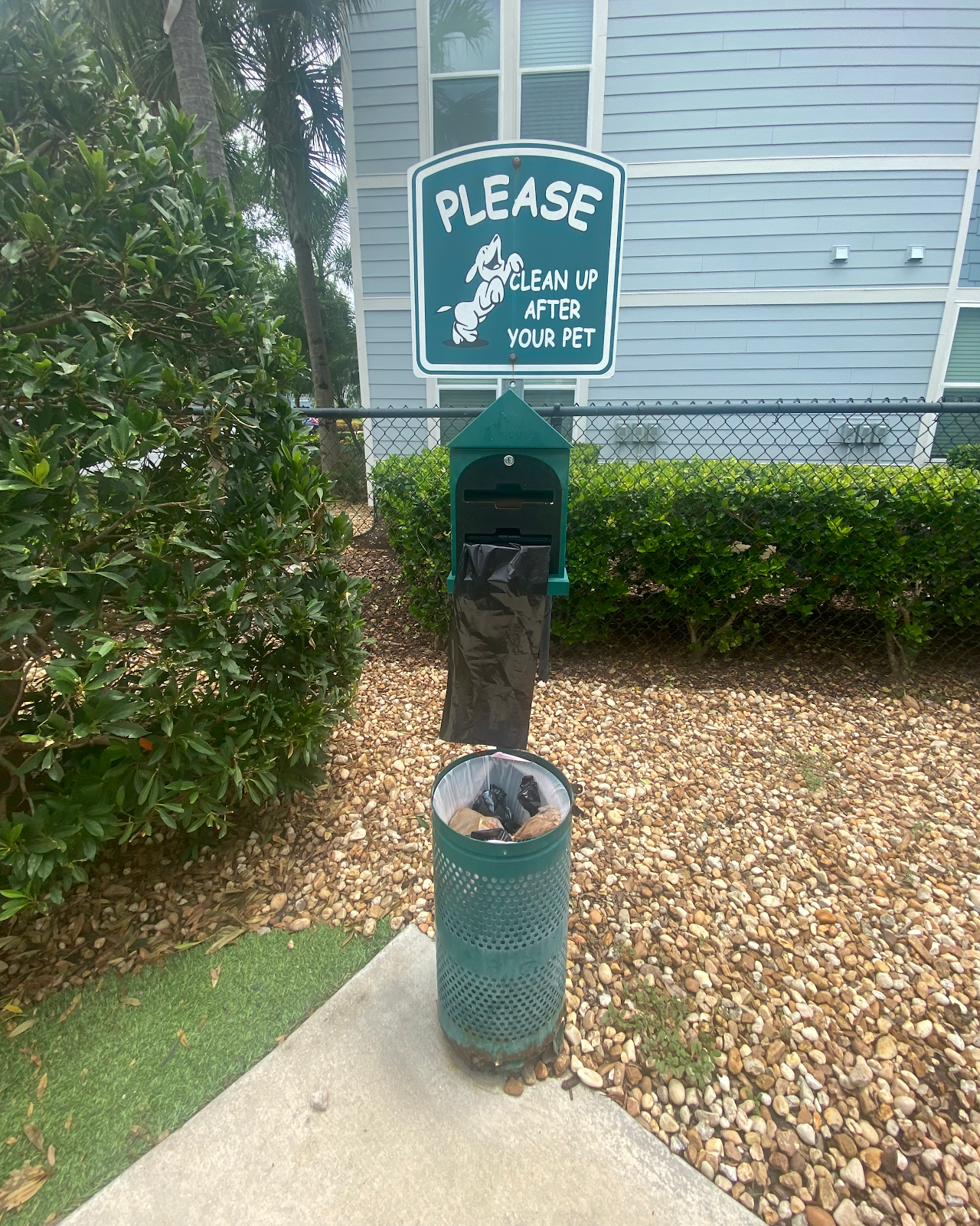 Tampa Bay Poo Patrol - Photo 4