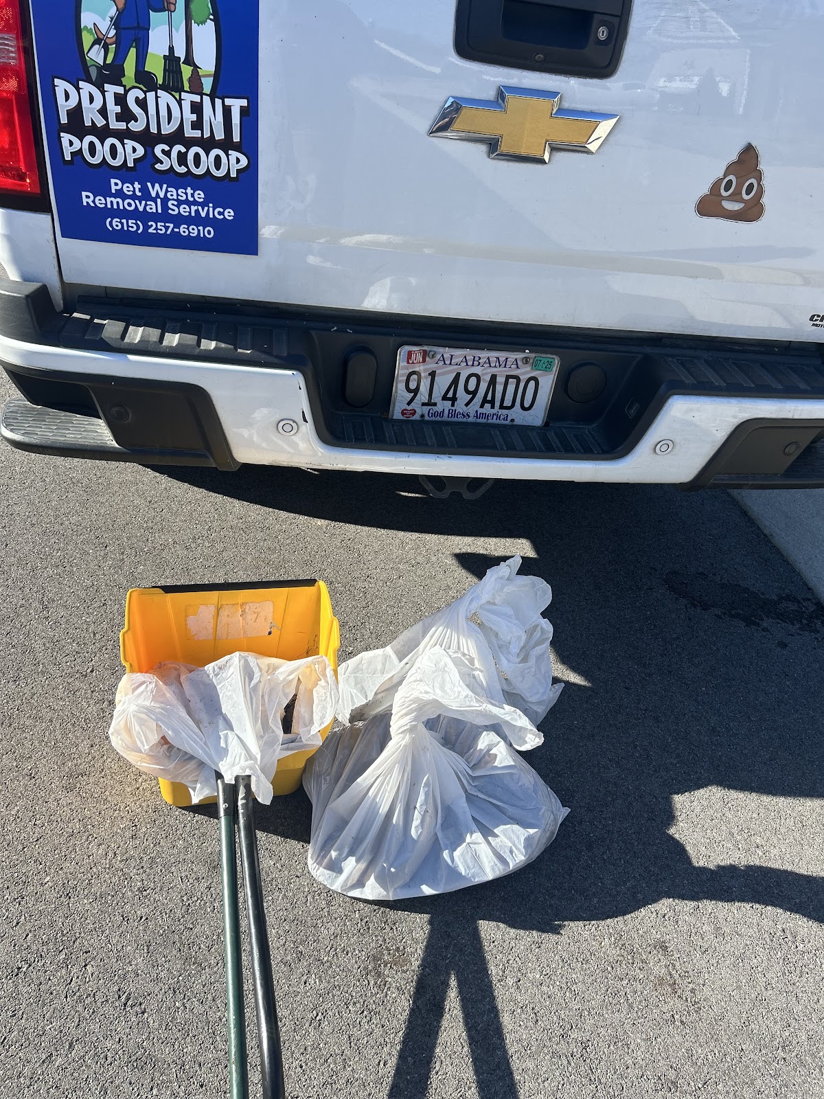 President Poop Scoop - Tuscaloosa Pet Waste Removal Service - Photo 3