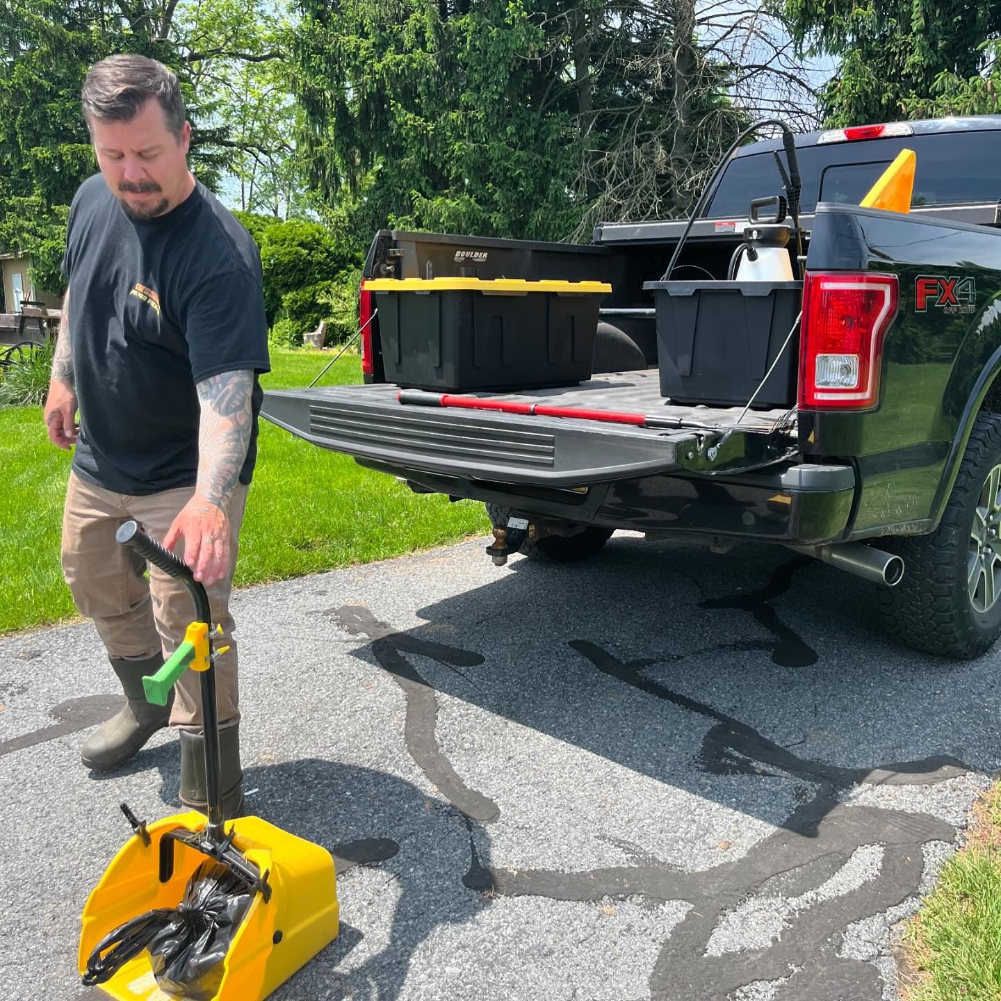 Cressman Pet Poo Pick-Up - Photo 2