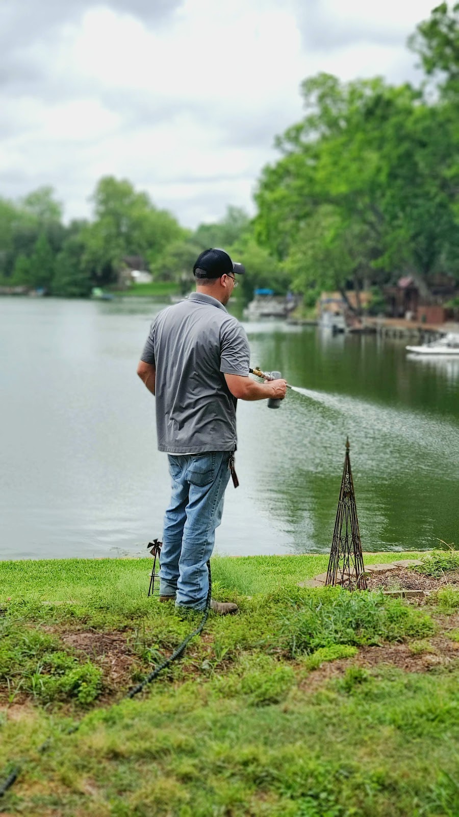 Scoopy Doo (Pet Waste Removal) - Photo 3