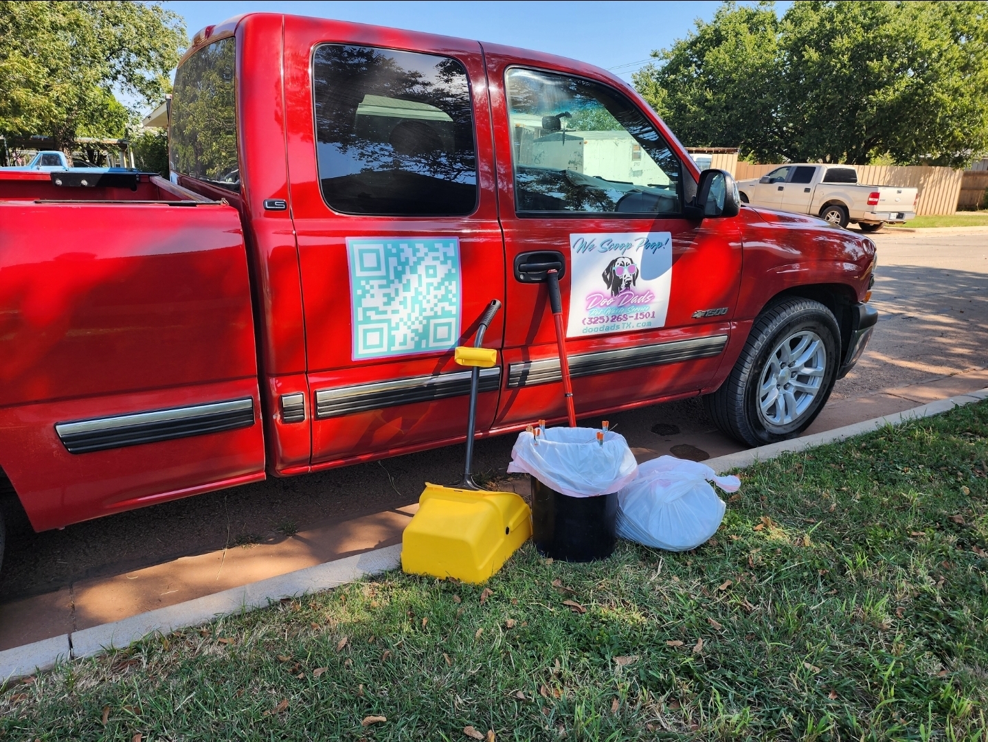 Doo Dads Pet Waste Service - Photo 2