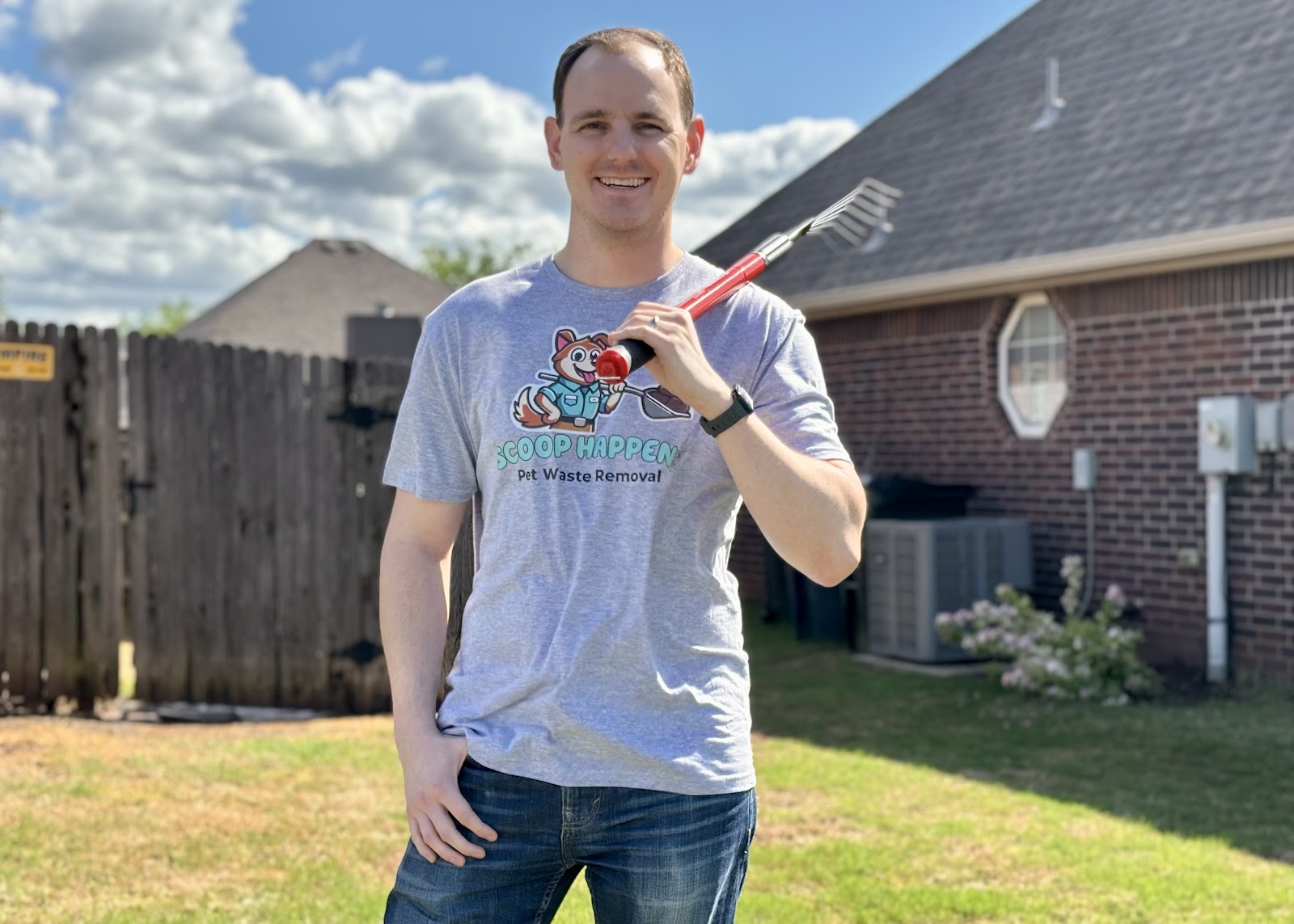 Scoop Happens - Photo 4