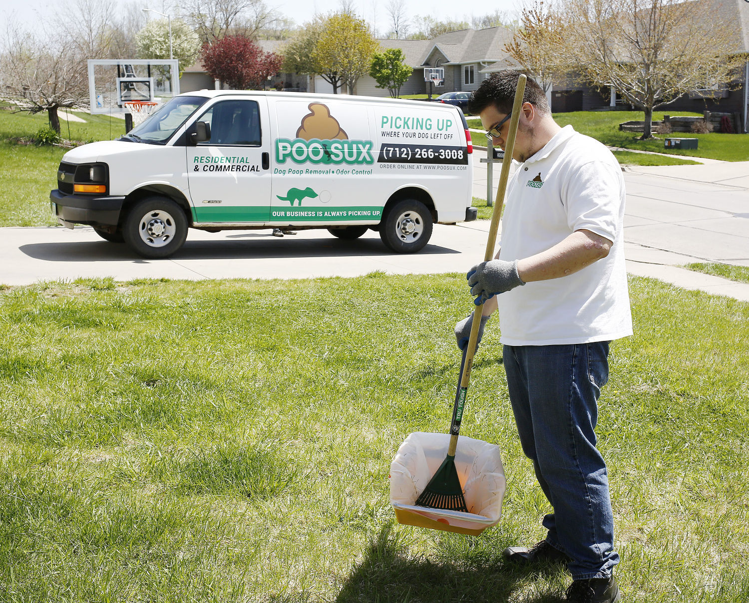 Poo SUX Dog Waste Removal - Photo 2