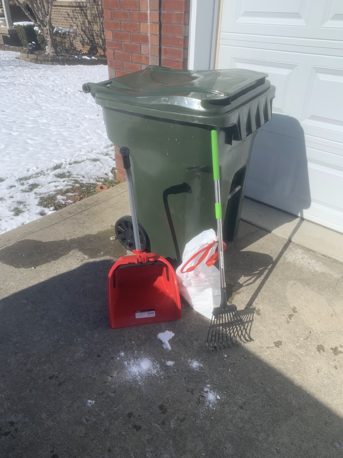 Poo Doo Squad - Photo 2