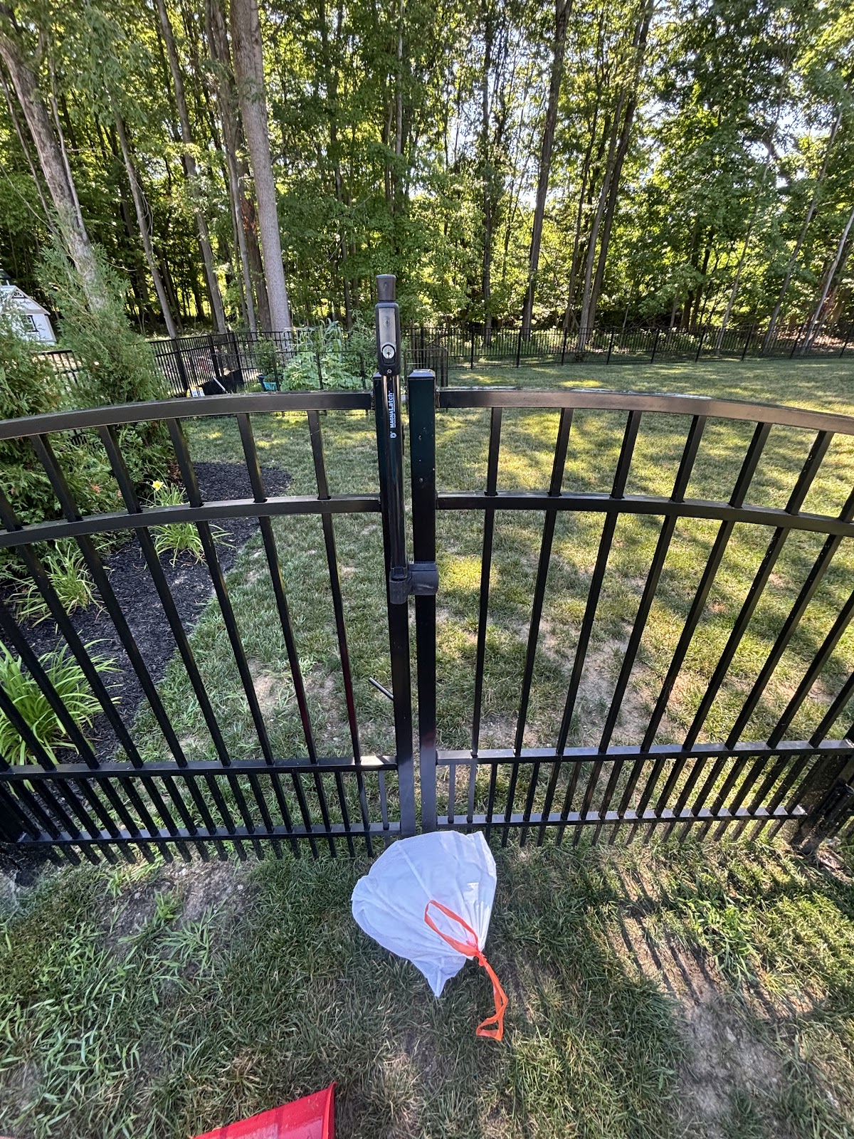 Duke Brown Pet Waste Removal Service, LLC - Photo 3