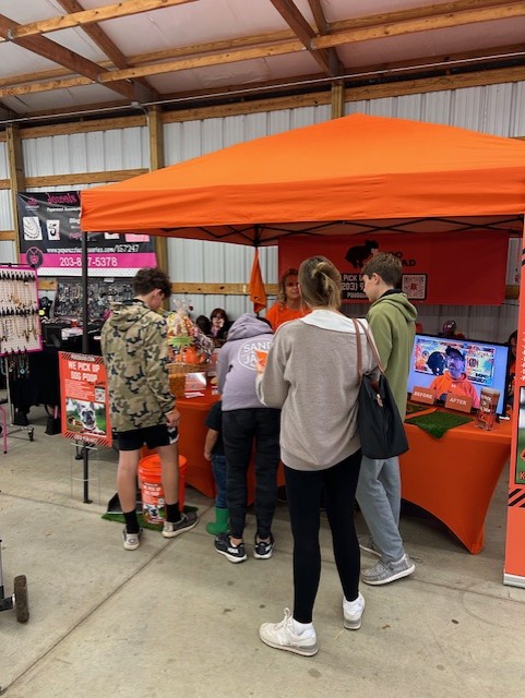 Poo Squad New Haven - Photo 4