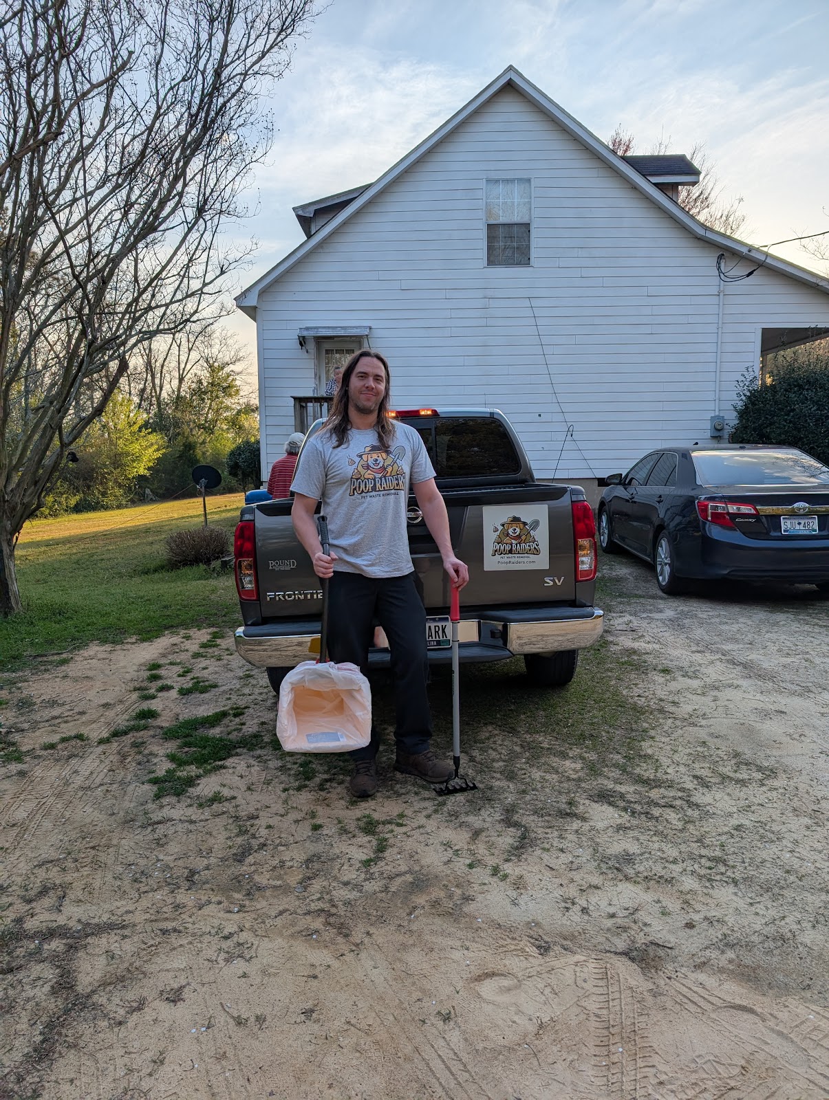 Poop Raiders - Photo 2