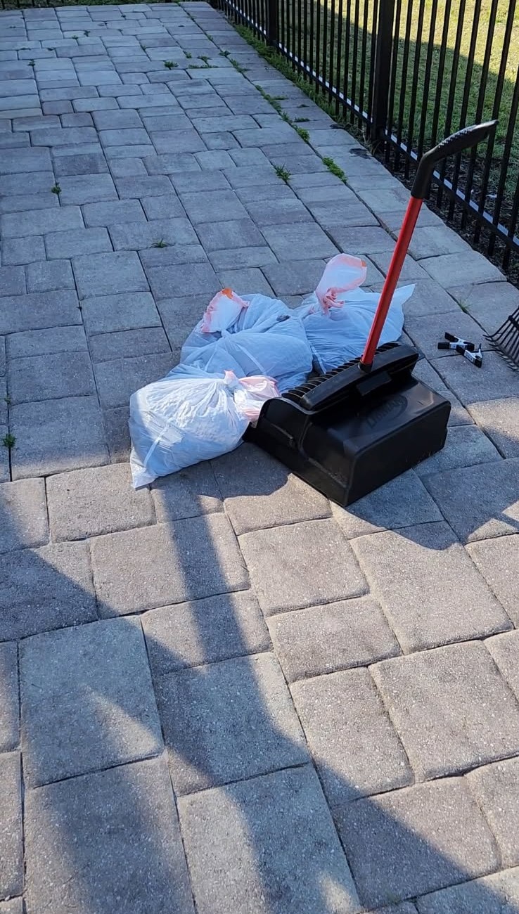 Pooped Scoop - Photo 4