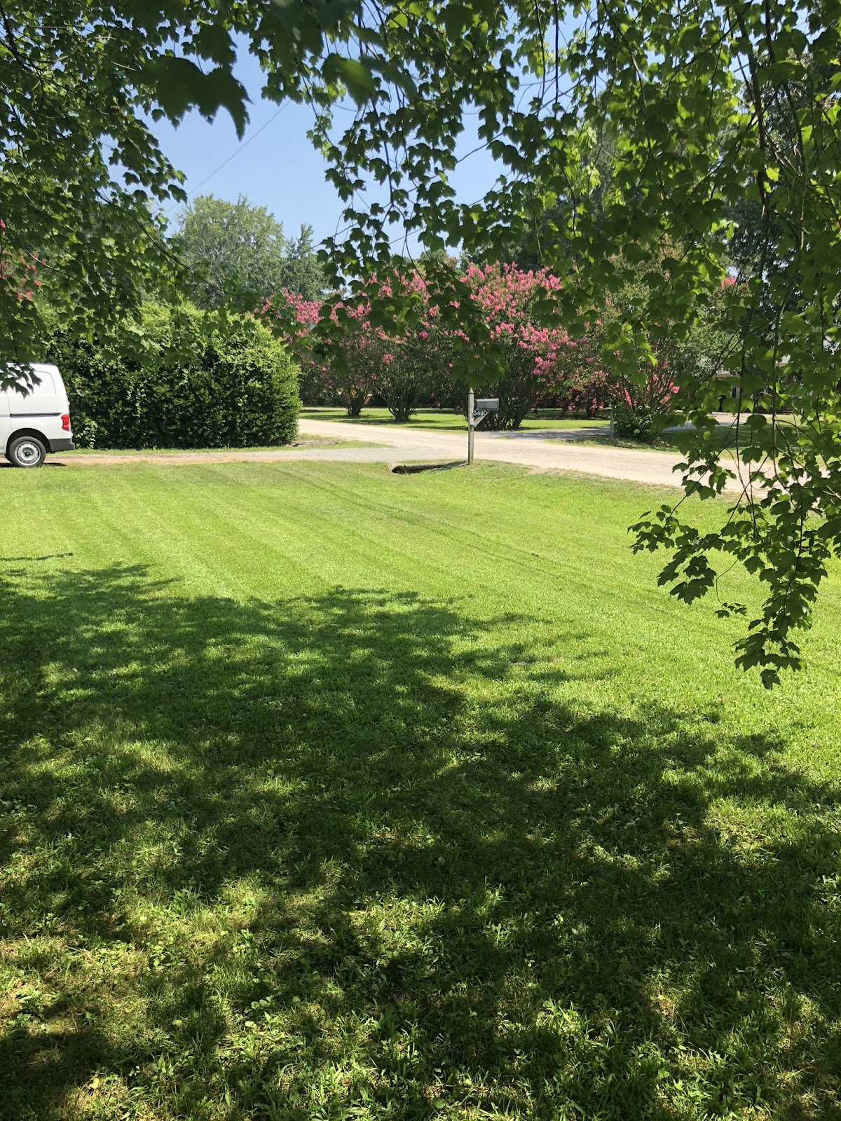 Ridgeview Lawn Care and Pet Waste Removal