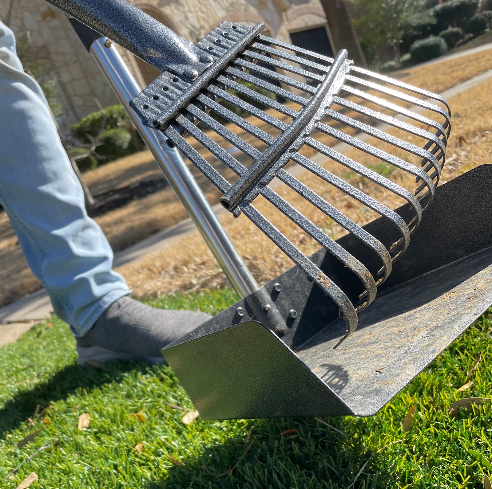 Backyard Pooper Scoopers - Photo 3