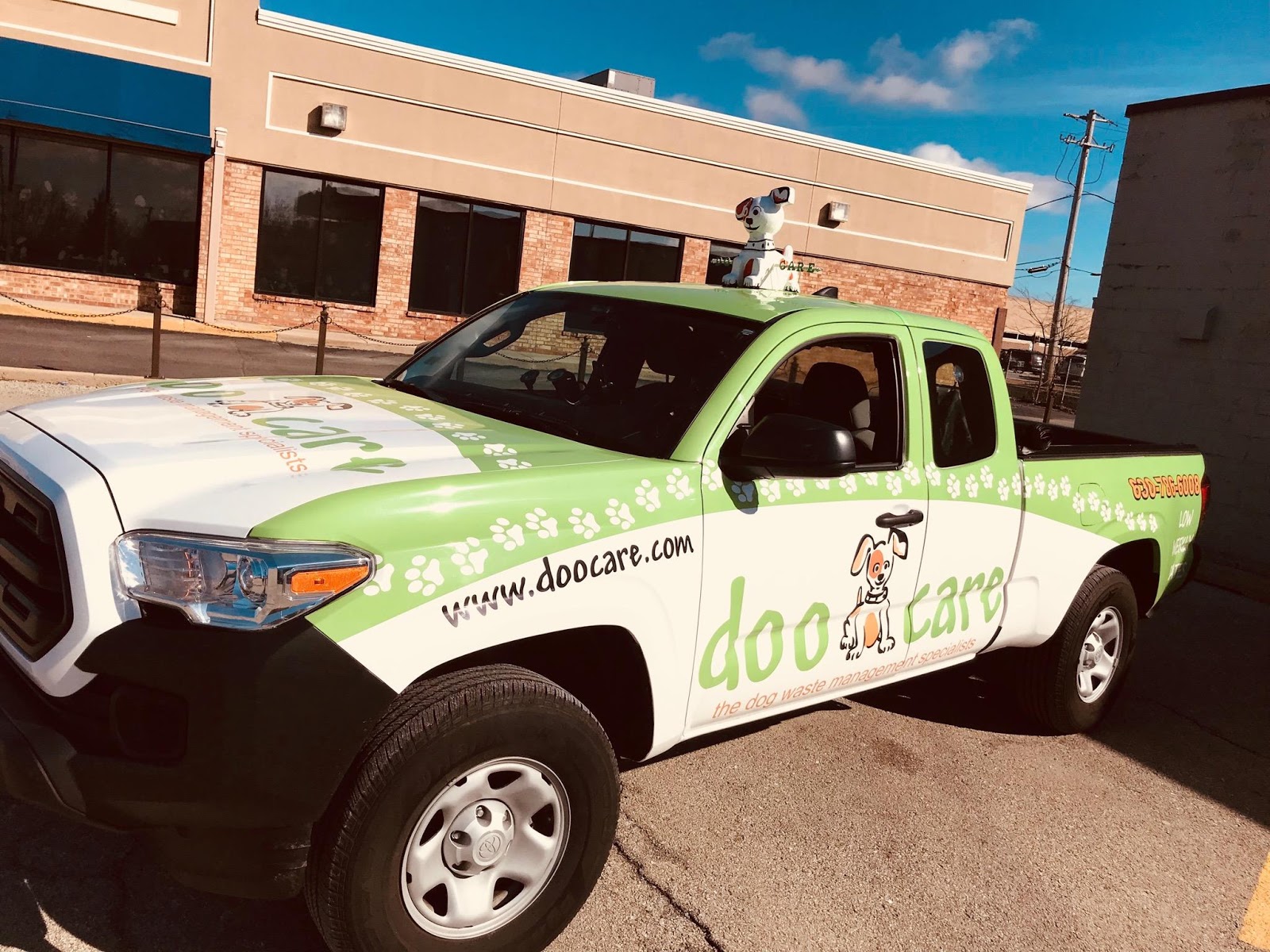 Doo Care Dog Waste Removal Service - Photo 2