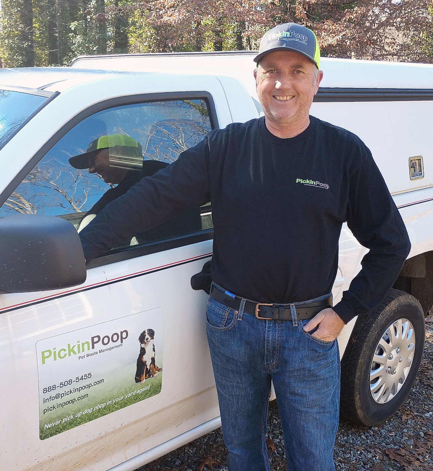 PickinPoop - Photo 2