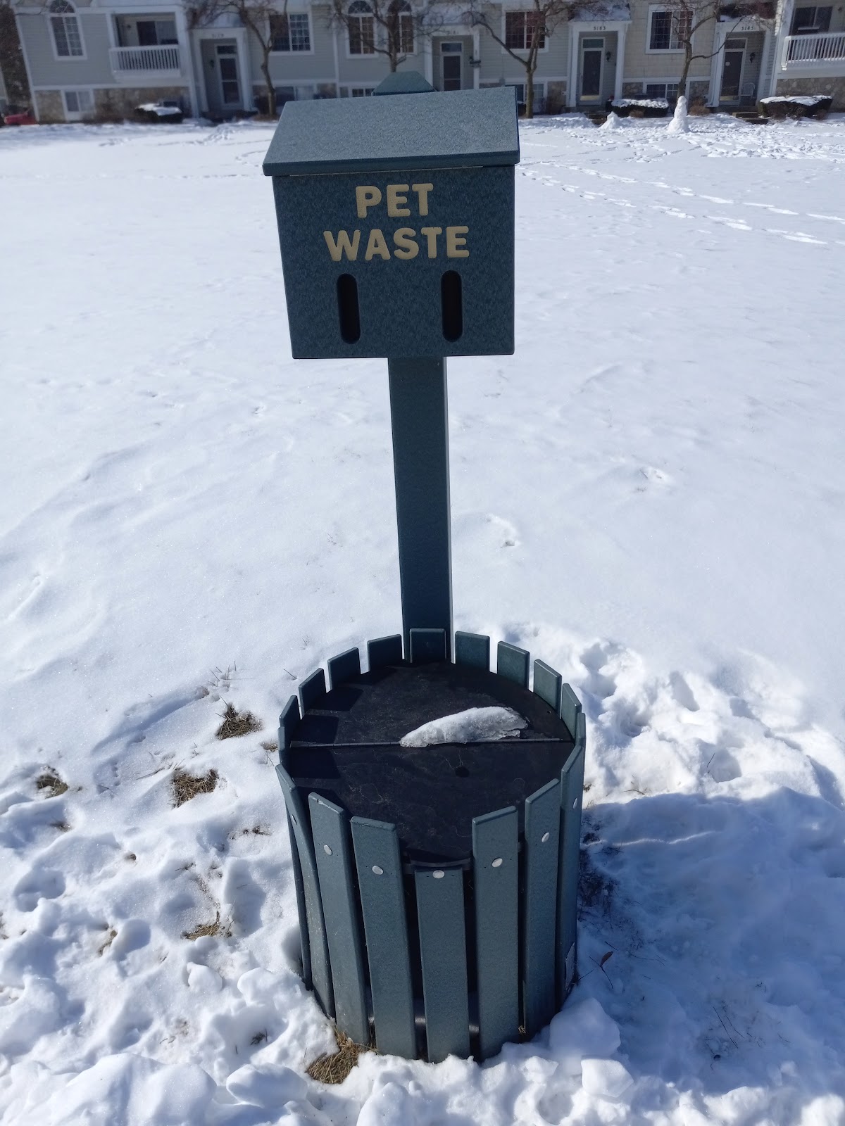 Sunshine Pet Waste Removal LLC - Photo 2