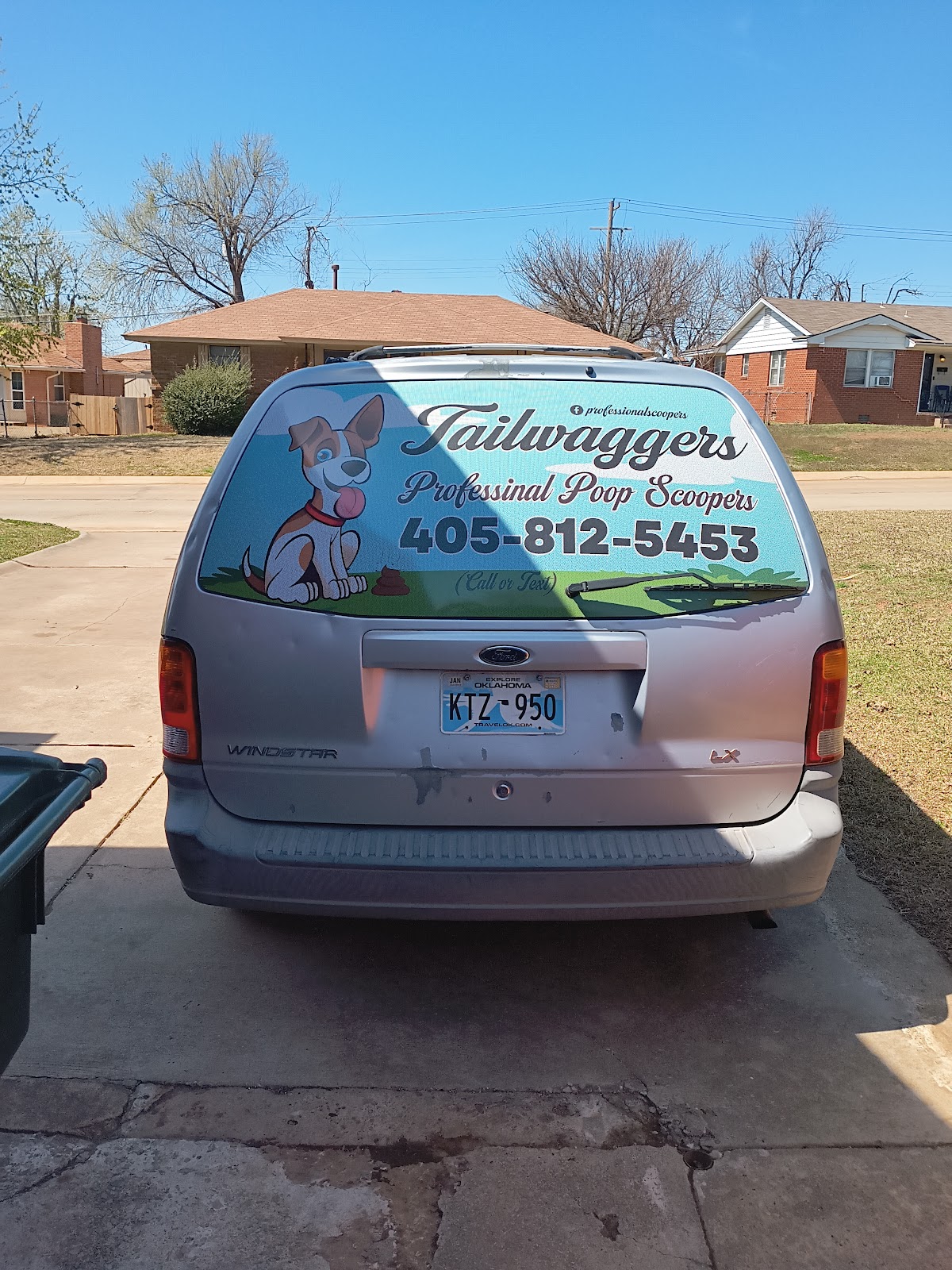 Tailwaggers Professional Poop Scoopers