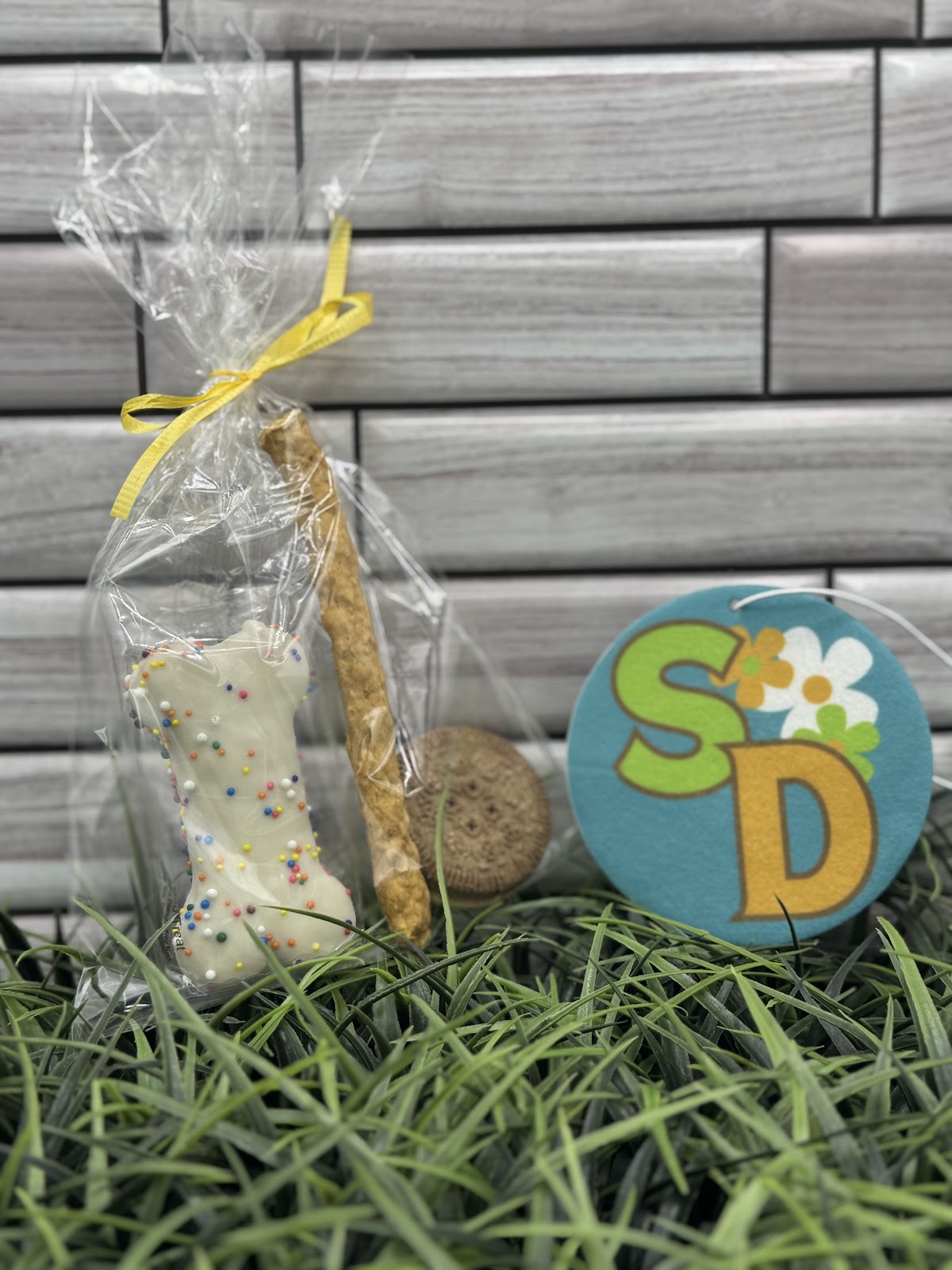 Scoopy Doo Pet Waste Removal - Photo 2