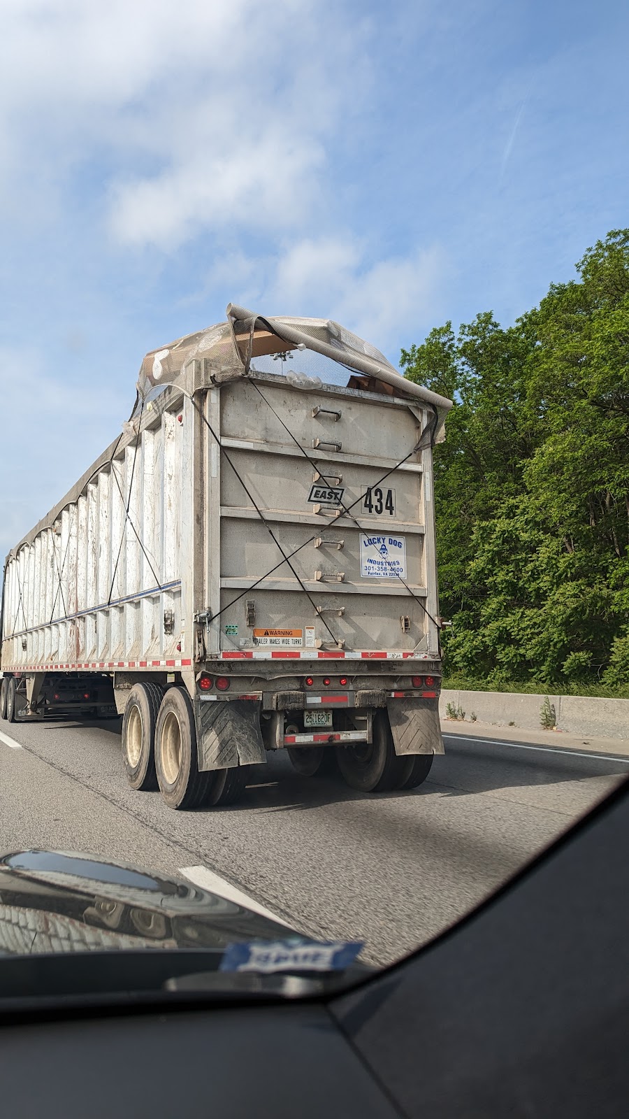 Lucky Dog Industries - Photo 2